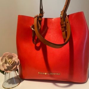 Dooney & Bourke coral red bag